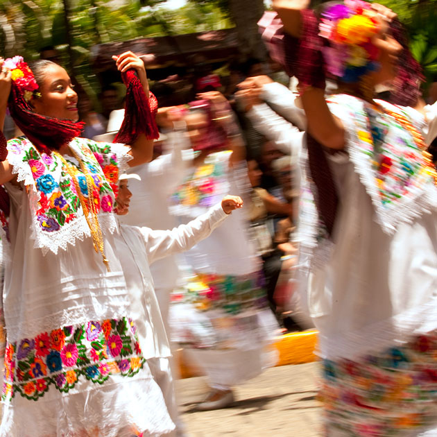 Gozar de los tradicionales bailes de la Ciudad Blanca – MÉRIDA, DESTINOS DE MÉXICO